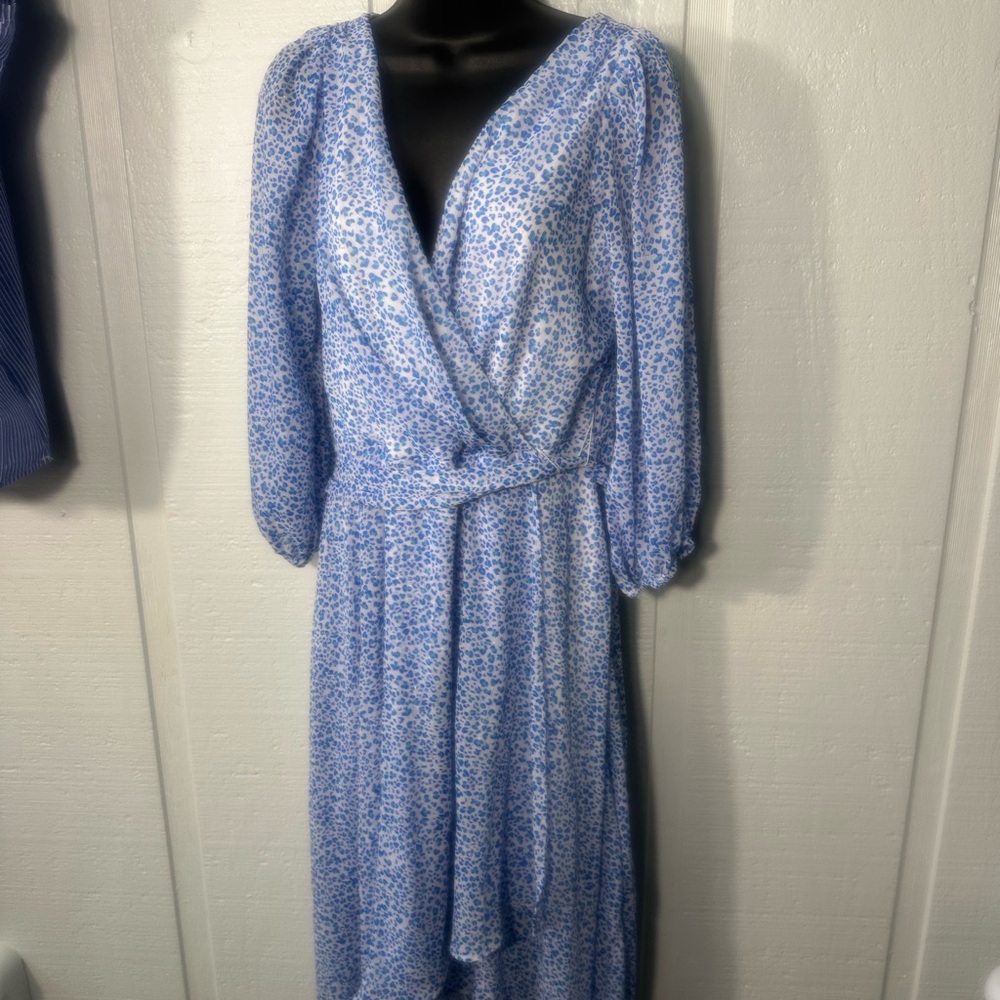DKNY Blue and White Dress Size 10 EUC - Picture 2 of 8